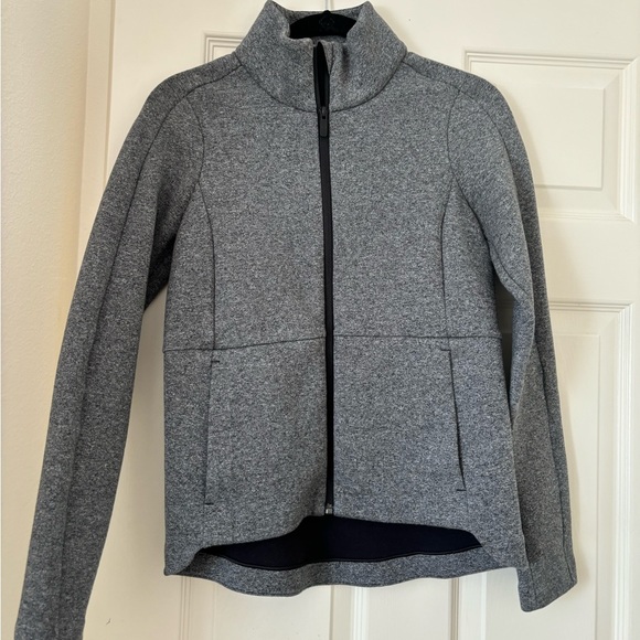 Lululemon zip up jacket size 2 - Picture 1 of 2
